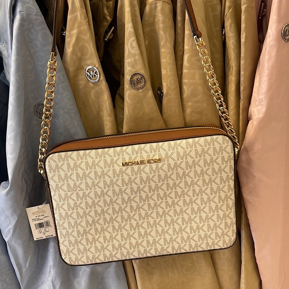 Michael Kors Jet Set Item Large East West Zip Crossbody Vanilla - Picture 11 of 16